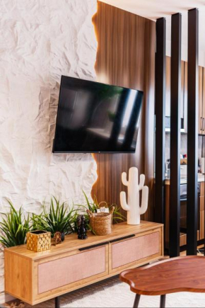 Premium Azure Suites Center